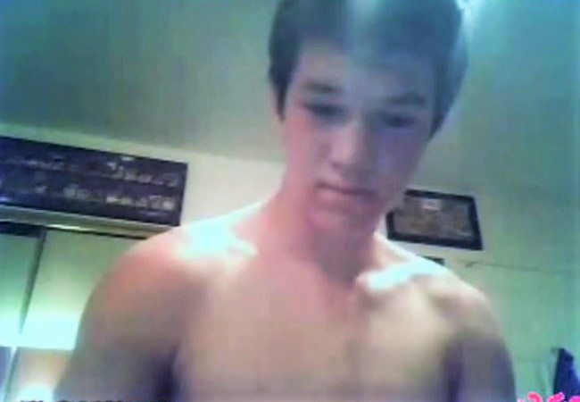 hot muscle boy playing on webcam