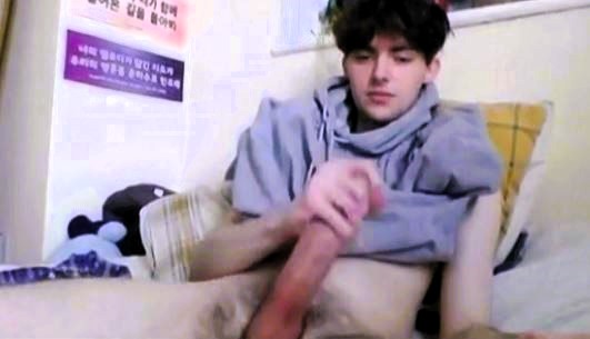 big cock twink masturbation