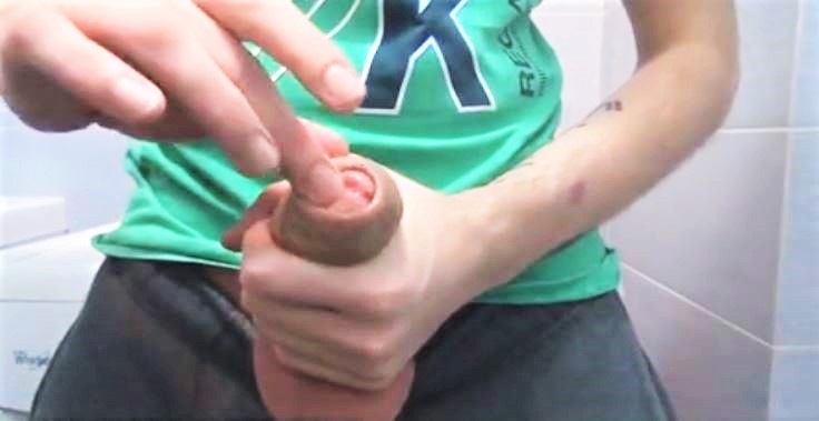 Hung Teen Play with his Penis