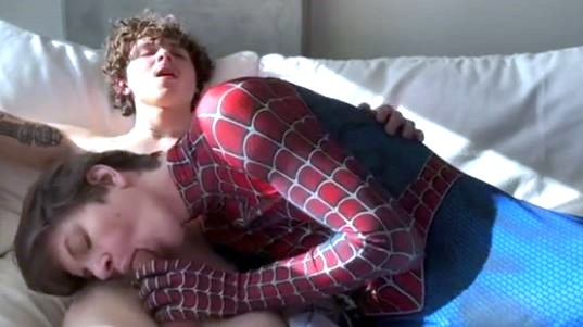 Spiderman Satisfy The Friend